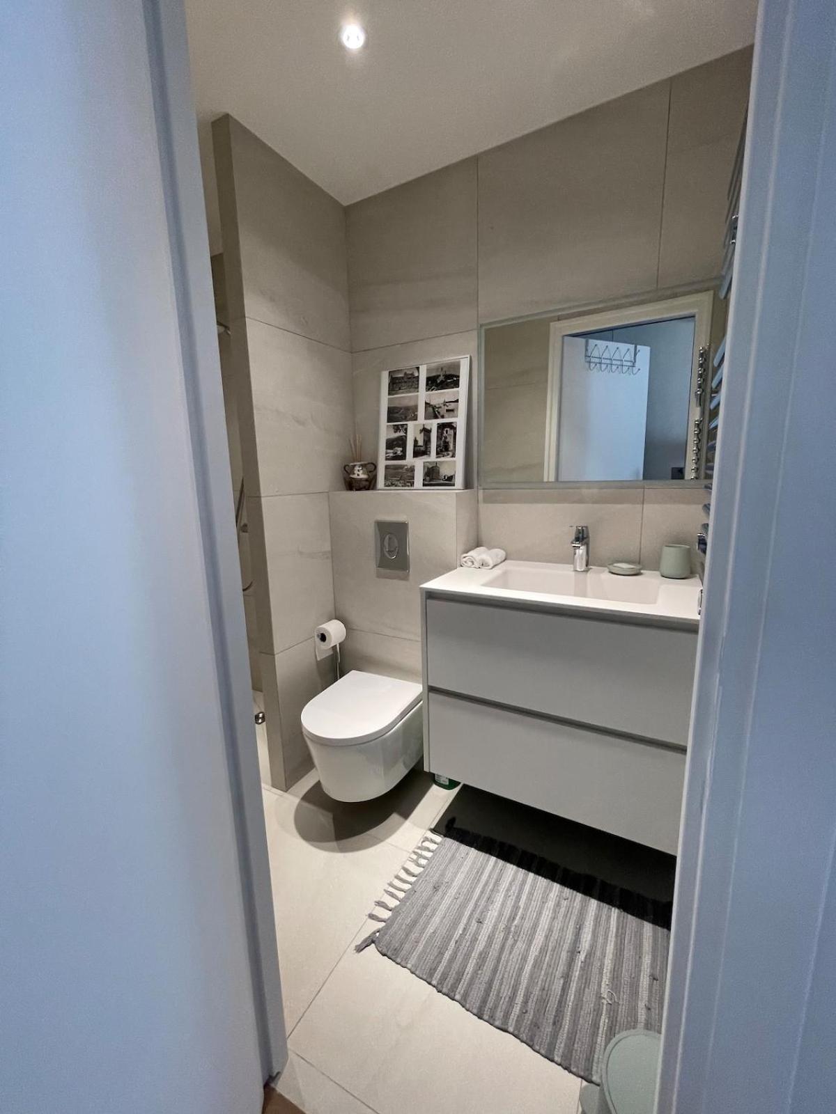 Apartment Superbe Pour Congres Au Coeur De Cannes